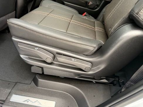 New 2026 Chevrolet Tahoe High Country image 20