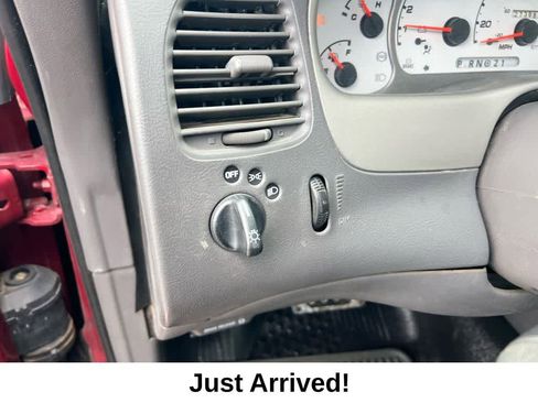 Used 2001 Ford Explorer Sport Trac 4x4 image 14