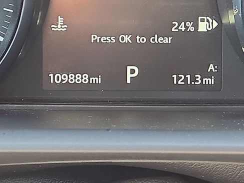 Used 2016 Land Rover Range Rover Sport HSE AWD/4WD image 29