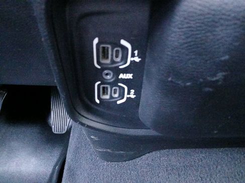 Used 2021 RAM 2500 Big Horn AWD/4WD image 6