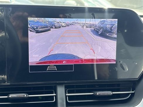 Certified 2024 Chevrolet Trax RS w/ Driver Confidence Package FWD image 14