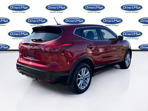 Used 2017 Nissan Rogue Sport S w/ S Appearance Package image 8