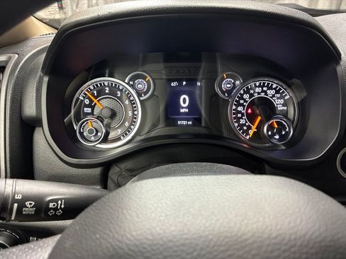 Used 2019 RAM 1500 Tradesman AWD/4WD image 14