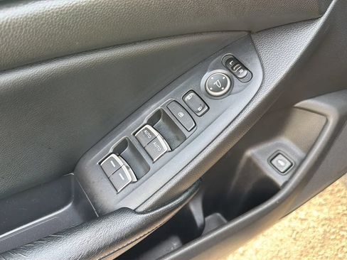 Used 2018 Honda Accord Sport image 21