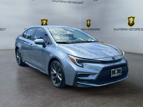 Used 2025 Toyota Corolla SE FWD image 7