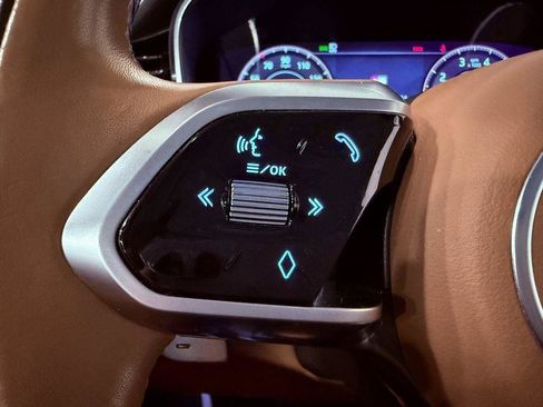 Used 2021 Jaguar F-PACE S image 12