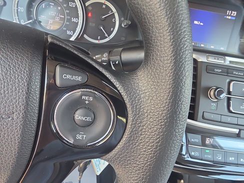 Used 2016 Honda Accord LX image 26