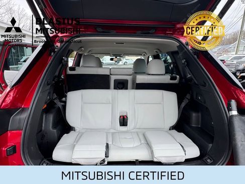Used 2023 Mitsubishi Outlander SEL AWD/4WD image 18
