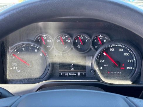 Used 2022 Chevrolet Silverado 1500 Custom w/ Rally Edition AWD/4WD image 18