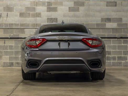 Used 2018 Maserati GranTurismo Sport RWD image 6