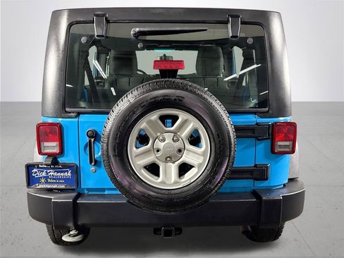 Used 2017 Jeep Wrangler Unlimited Sport w/ Connectivity Group image 7