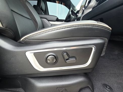 Used 2026 RAM 1500 Laramie w/ Night Edition AWD/4WD image 21