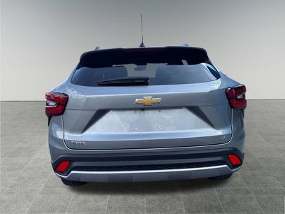 New 2026 Chevrolet Trax LT w/ Driver Confidence Package