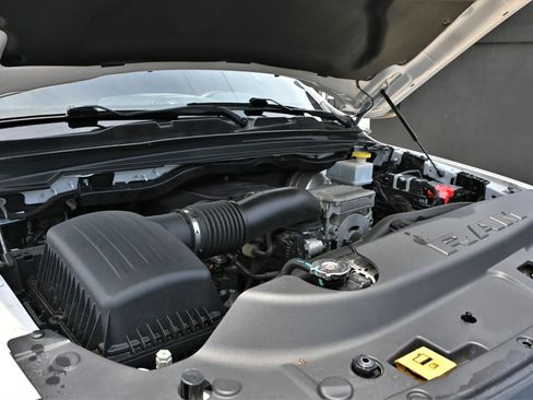 Used 2023 RAM 1500 Tradesman w/ Night Edition AWD/4WD image 17