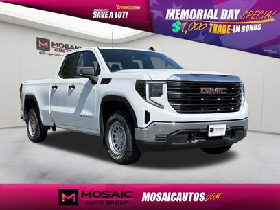 Used 2024 GMC Sierra 1500 Pro w/ Convenience Package