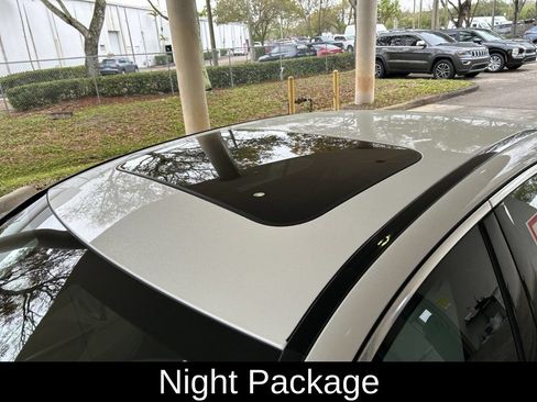 Used 2024 Mercedes-Benz C 300 Sedan image 16