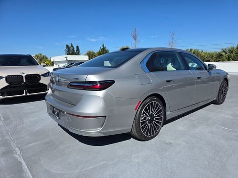 New 2026 BMW i7 eDrive50 image 4