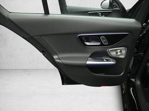 Certified 2025 Mercedes-Benz C 300 4MATIC Sedan image 21