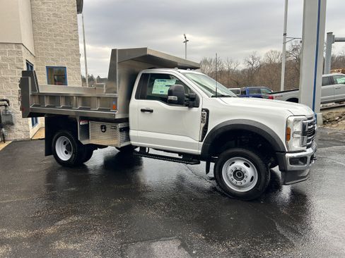New 2026 Ford F550 4x4 Regular Cab Super Duty image 16