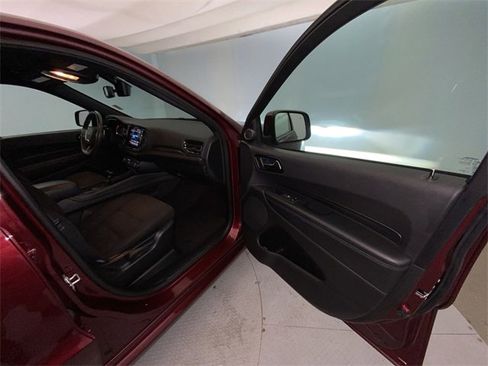 Used 2022 Dodge Durango GT image 24