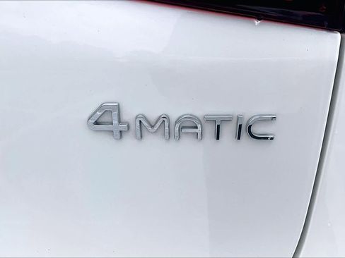 Used 2023 Mercedes-Benz EQS 580 4MATIC SUV image 9