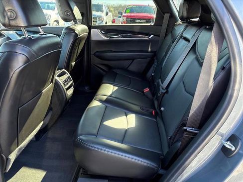Used 2022 Cadillac XT5 Premium Luxury image 8