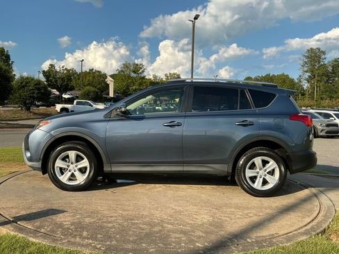 Used 2014 Toyota RAV4 XLE FWD image 4