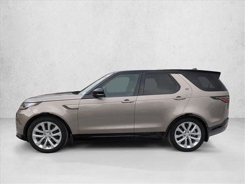 Used 2024 Land Rover Discovery Dynamic SE image 9