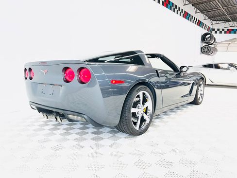 Used 2009 Chevrolet Corvette Coupe w/ Preferred Equipment Group RWD image 7