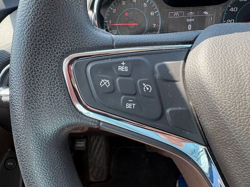 Used 2018 Chevrolet Cruze LT w/ Convenience Package FWD image 16