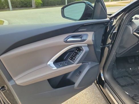 Certified 2025 Audi Q5 Premium Plus w/ Premium Plus image 18