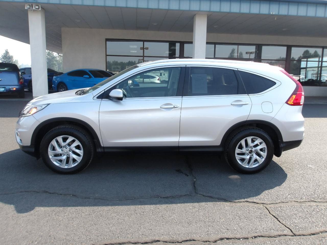 Used 2016 Honda CR-V EX-L image 2