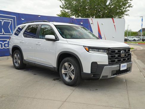 New 2026 Honda Pilot EX-L image 3