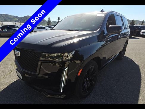 Used 2022 Cadillac Escalade Sport Platinum w/ LPO, ONYX Package image 1