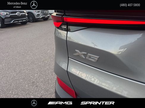 Used 2025 BMW X5 xDrive40i w/ Premium Package image 5