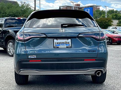 Used 2024 Honda HR-V Sport image 4