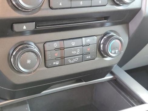 Used 2018 Ford F150 XLT w/ Equipment Group 302A Luxury image 36