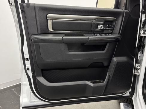 Used 2017 RAM 1500 Sport w/ Convenience Group image 11