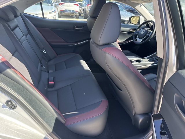 Used 2020 Lexus IS 300 w/ Premium Package RWD image 9