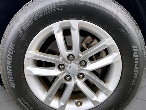 Used 2015 Kia Sorento LX image 10