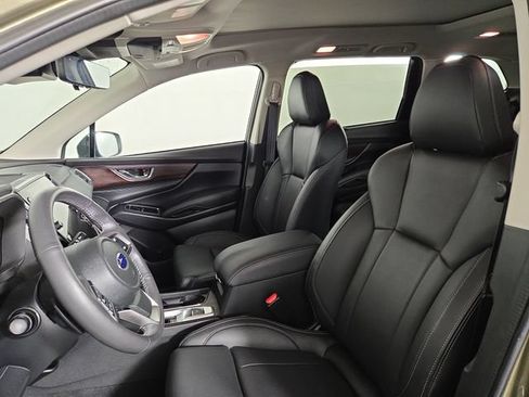 Used 2023 Subaru Ascent Touring AWD/4WD image 13