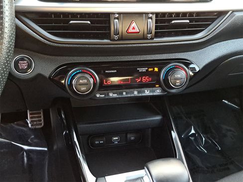 Certified 2023 Kia Forte GT-Line image 24