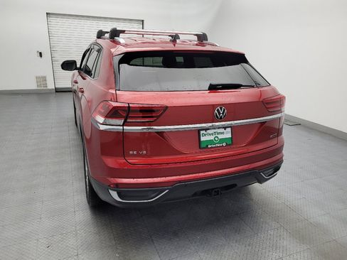 Used 2020 Volkswagen Atlas Cross Sport SE w/ Towing Package AWD/4WD image 6