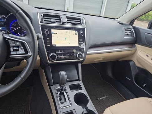 Used 2019 Subaru Outback 2.5i Limited AWD/4WD image 21