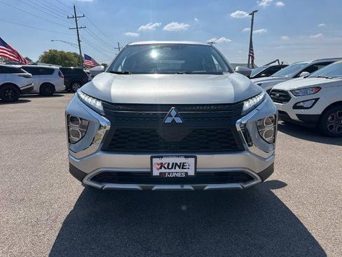 Used 2024 Mitsubishi Eclipse Cross SE image 14