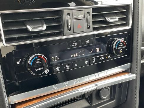 Used 2024 Nissan Armada SL w/ Captain's Chairs Package image 14