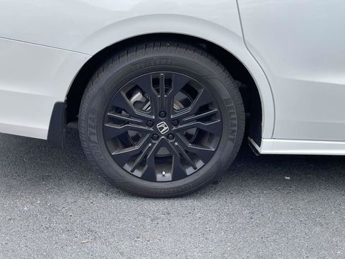 Used 2025 Honda Odyssey Sport-L image 8