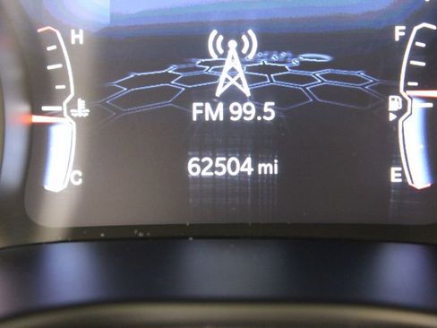 Used 2024 Jeep Compass Trailhawk AWD/4WD image 11