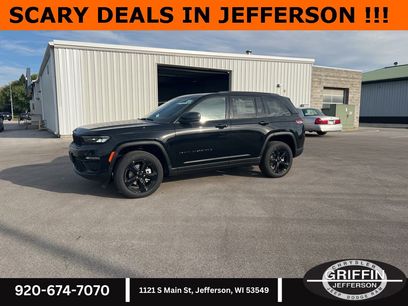 New 2025 Jeep Grand Cherokee Limited w/ Luxury Tech Group II