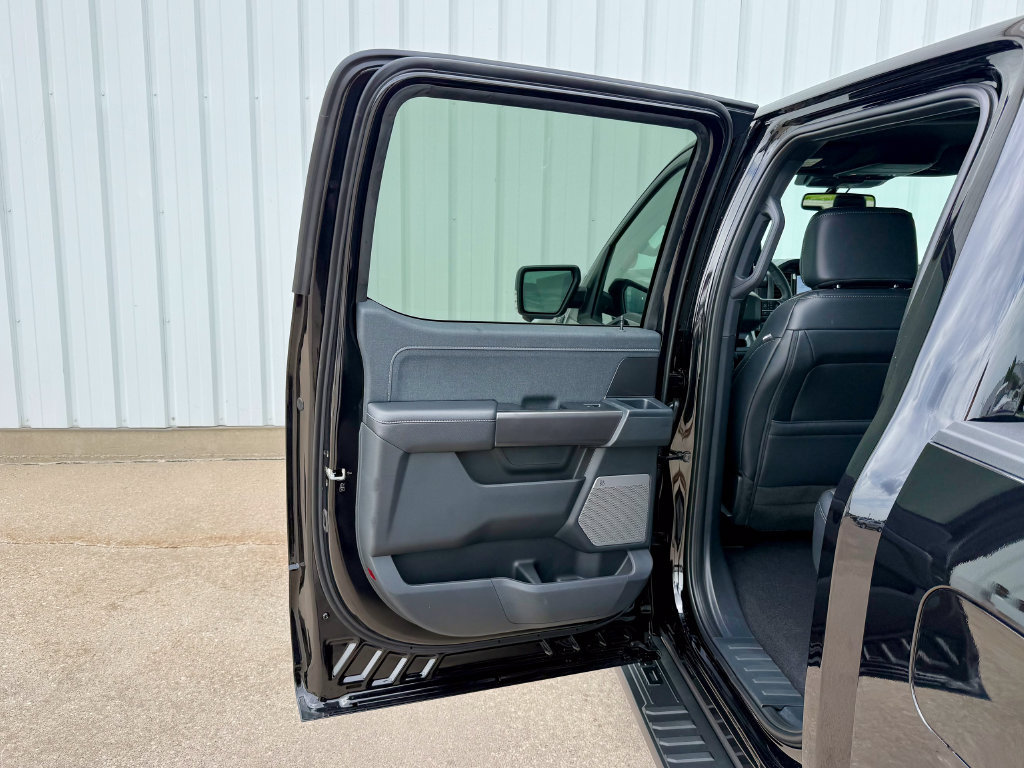 New 2026 Ford F150 Lariat AWD/4WD image 15